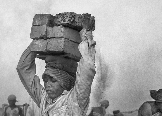 Women at Work, Sandipani Chattopadhyay, Kolkata, India 2017